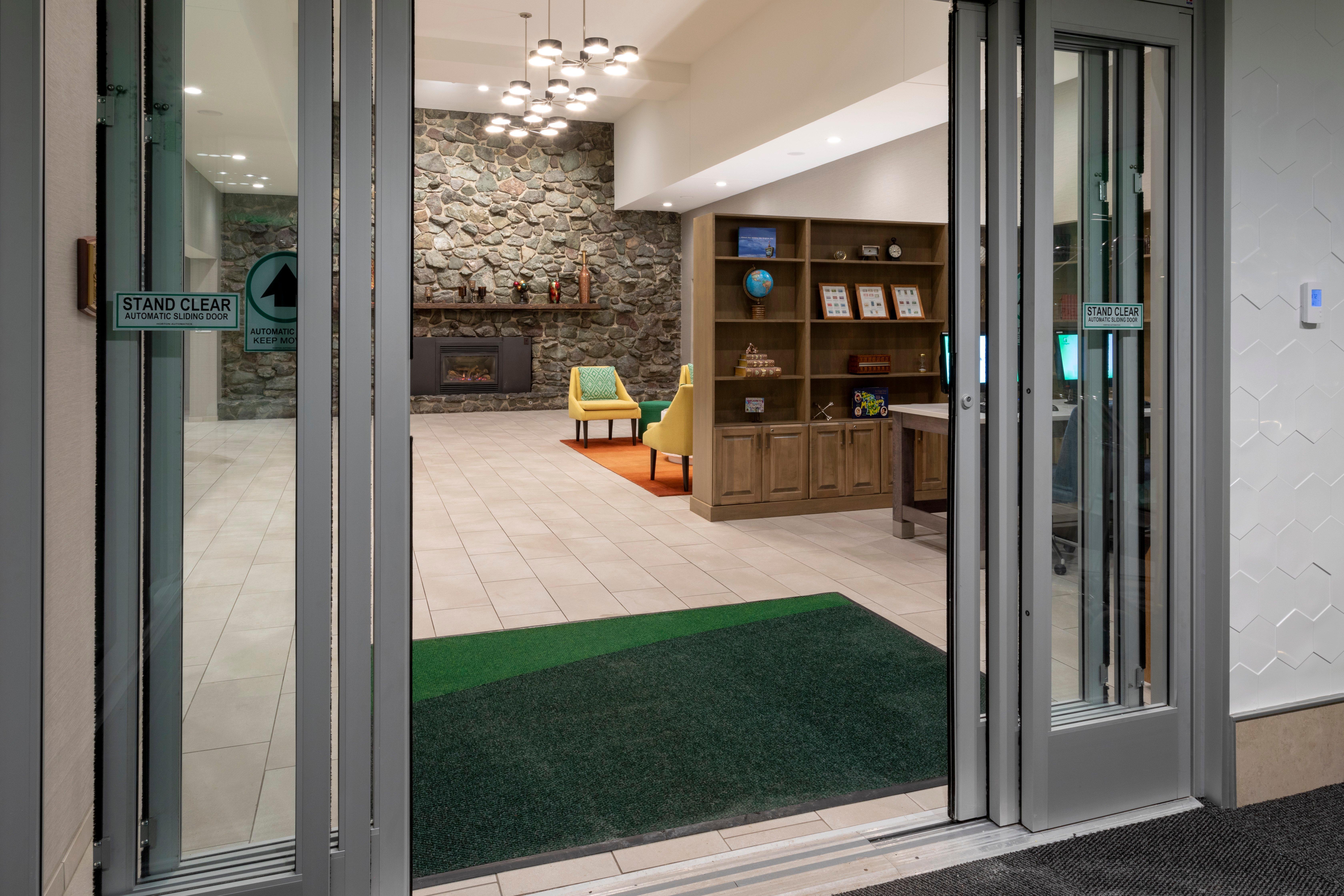 Holiday Inn Marquette By Ihg Eksteriør billede