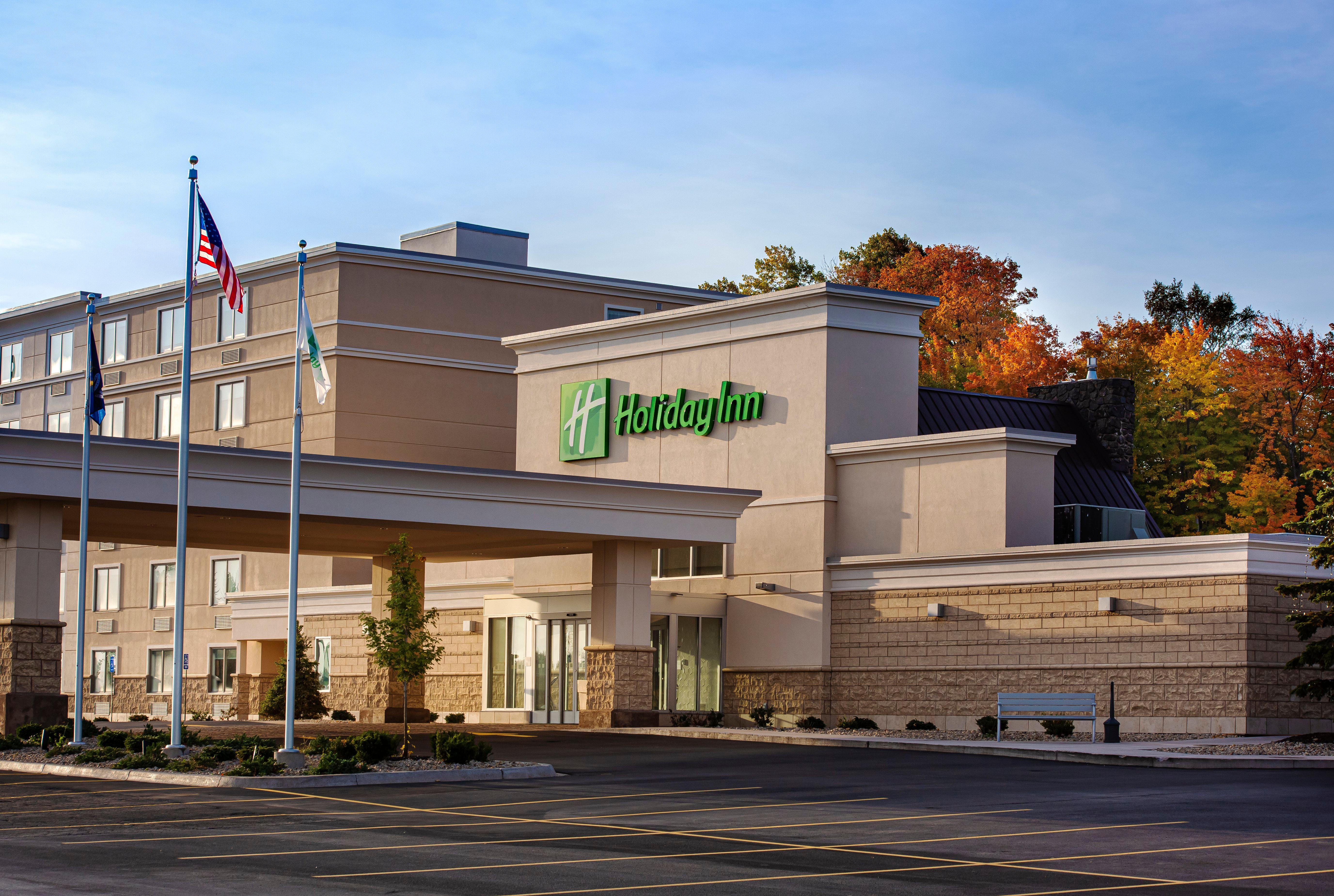Holiday Inn Marquette By Ihg Eksteriør billede